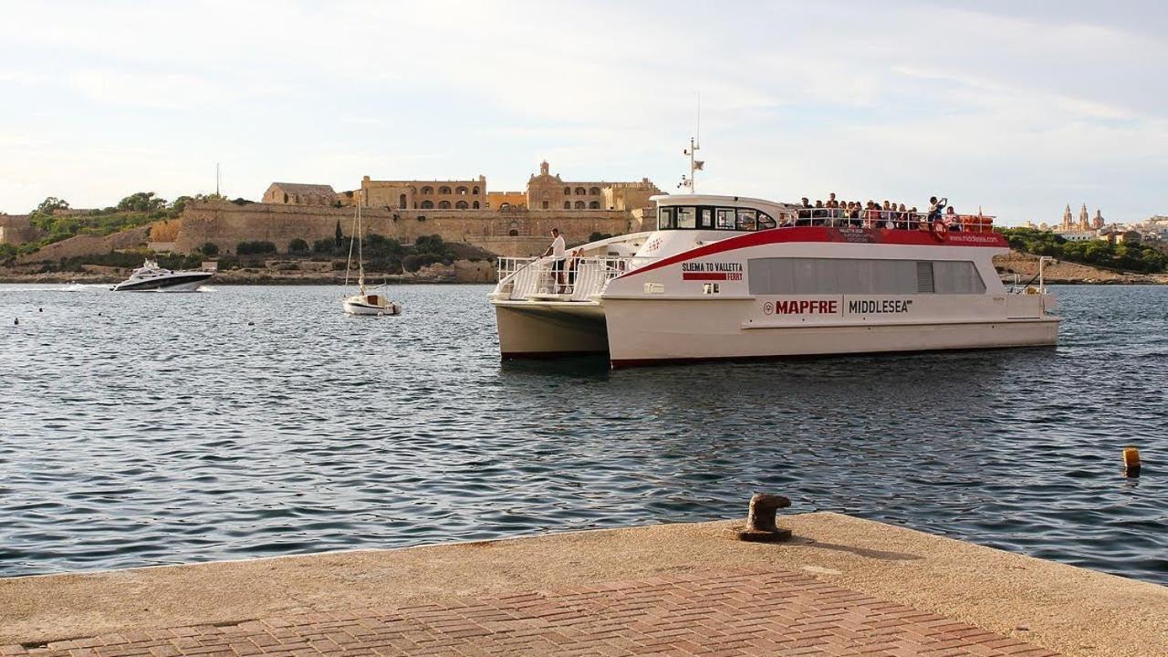 Luxury Apartment With Valletta And Harbour Views Sliema Exterior photo