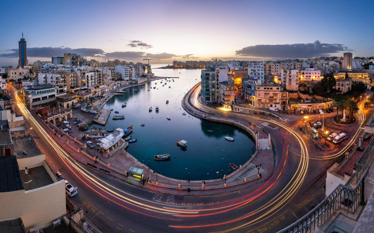 Luxury Apartment With Valletta And Harbour Views Sliema Exterior photo