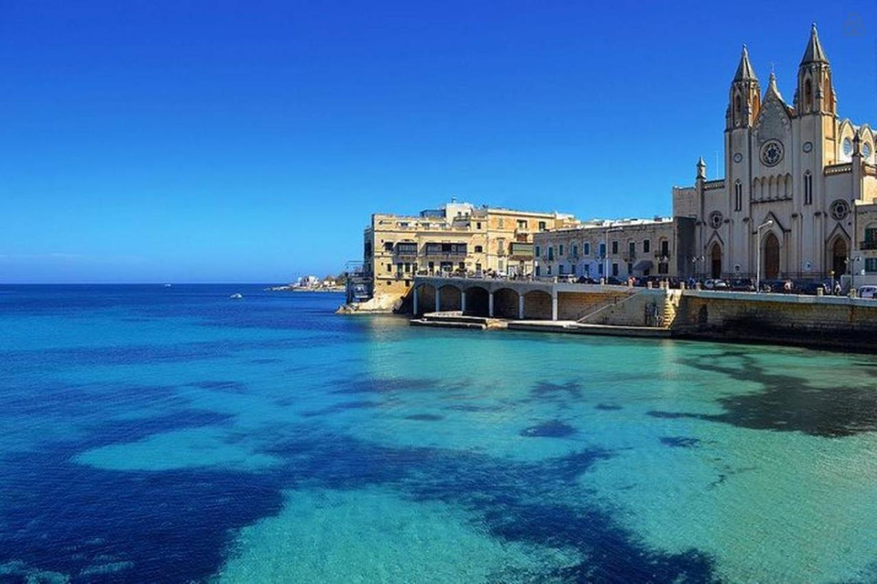 Luxury Apartment With Valletta And Harbour Views Sliema Exterior photo