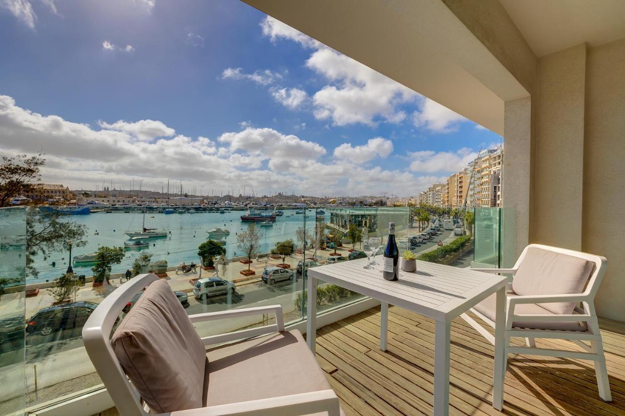 Luxury Apartment With Valletta And Harbour Views Sliema Exterior photo